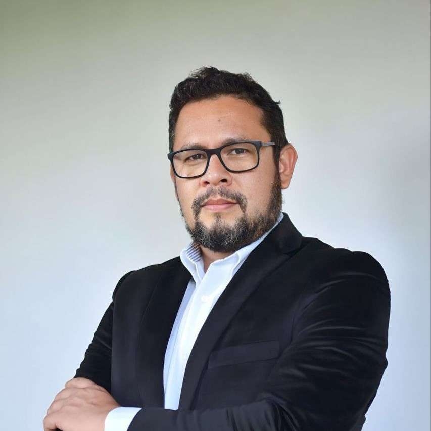 Carlos Valdez